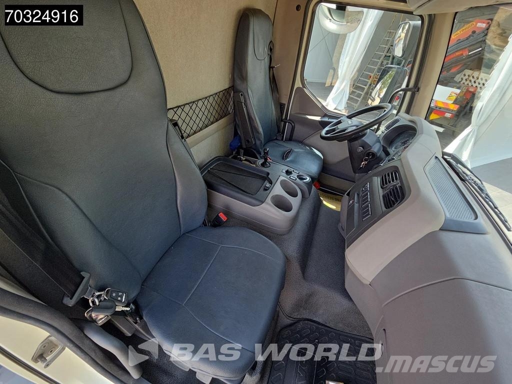 DAF LF 320 4X2 19t Caja de 8,44m Plataforma Dhollanida Camiones con caja de remolque
