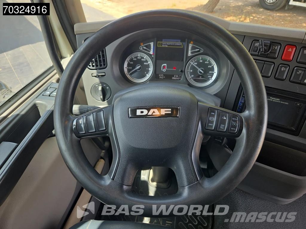 DAF LF 320 4X2 19t Caja de 8,44m Plataforma Dhollanida Camiones con caja de remolque