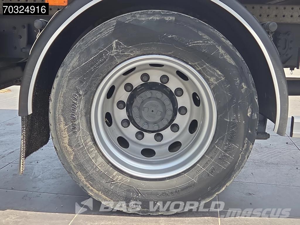 DAF LF 320 4X2 19t Caja de 8,44m Plataforma Dhollanida Camiones con caja de remolque