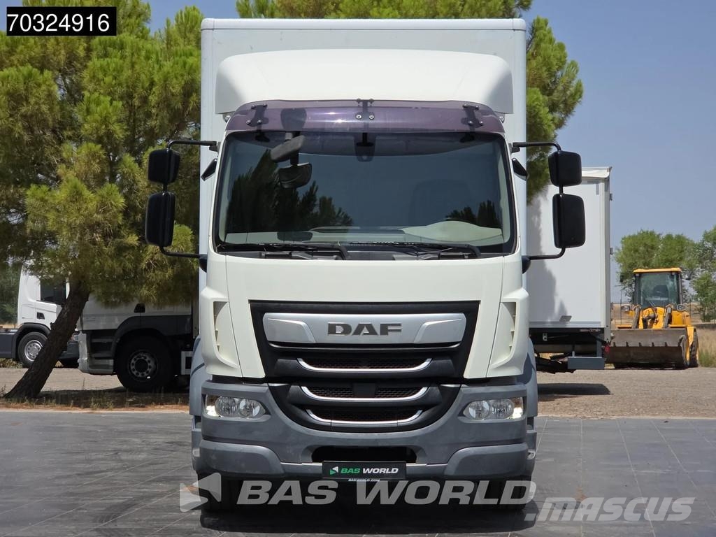 DAF LF 320 4X2 19t Caja de 8,44m Plataforma Dhollanida Camiones con caja de remolque
