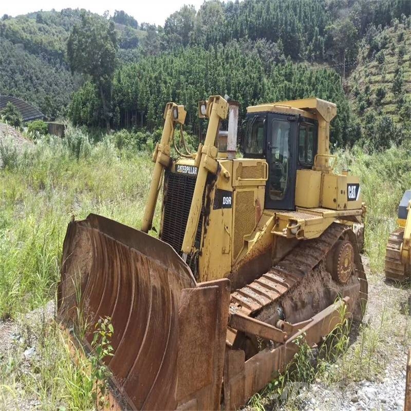CAT D 9 R 履帶推土機