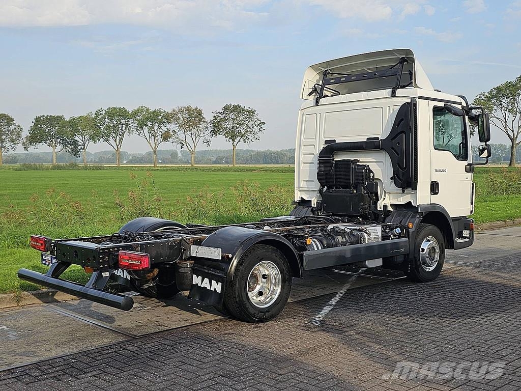 MAN 8.220 TGL WB305 AIRCO PTO Šasija ar kabīni