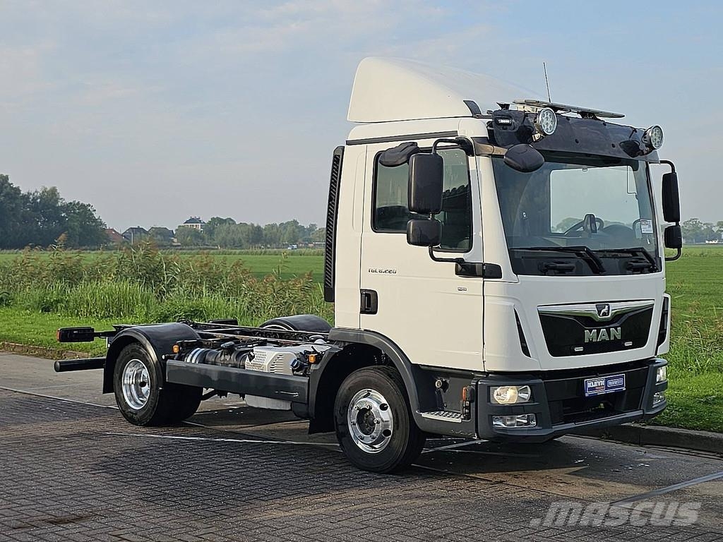 MAN 8.220 TGL WB305 AIRCO PTO Šasija ar kabīni