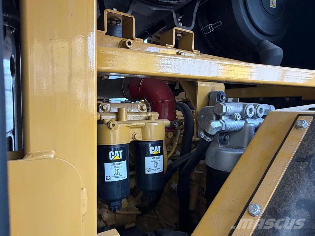 CAT 950GC Wheel Loader New Unused A/C Bucket With Teet Iekrāvēji uz riteņiem