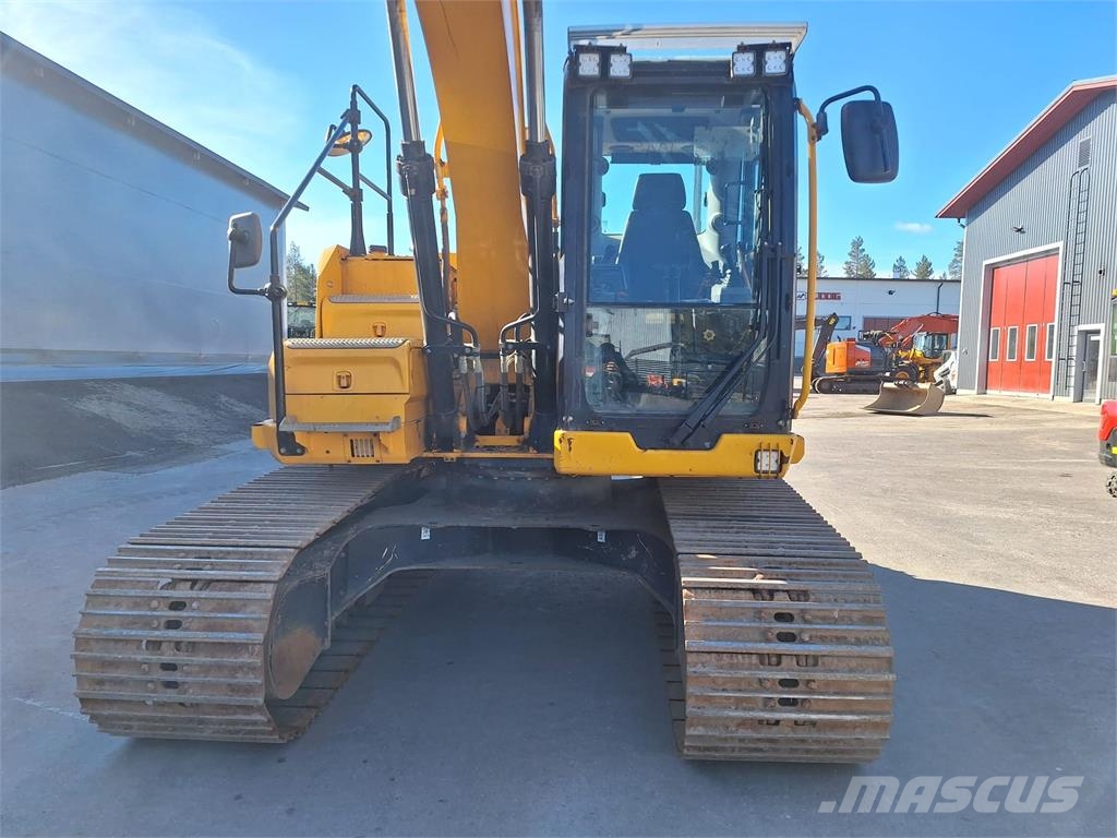 JCB 150X HD METSÄMALLI Rupsgraafmachines