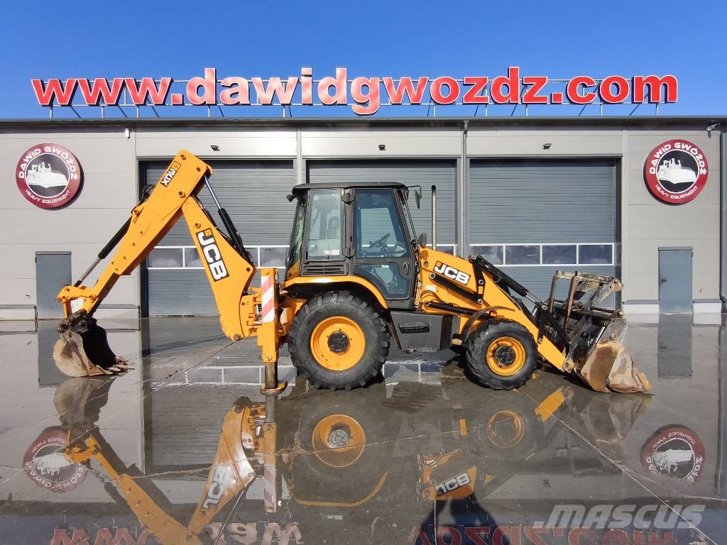 JCB 3 CX Backhoe loaders