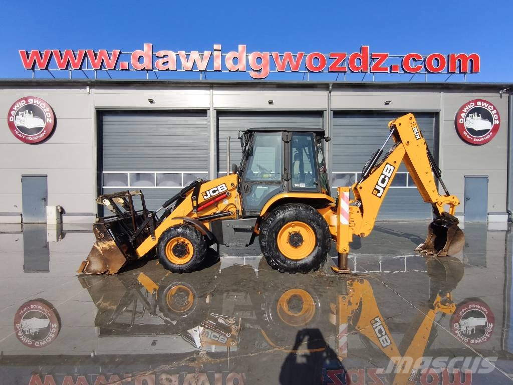 JCB 3 CX Backhoe loaders