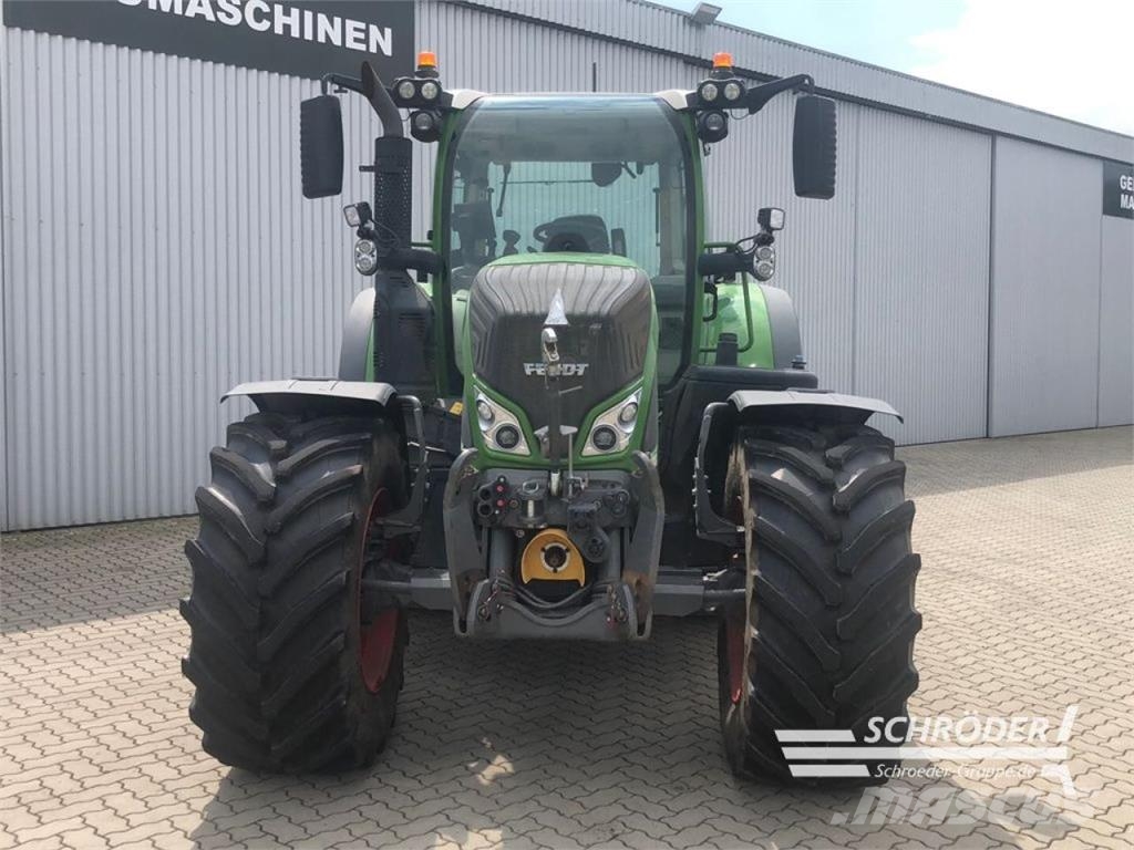 Fendt 724 VARIO GEN6 PROFI PLUS Traktoriai
