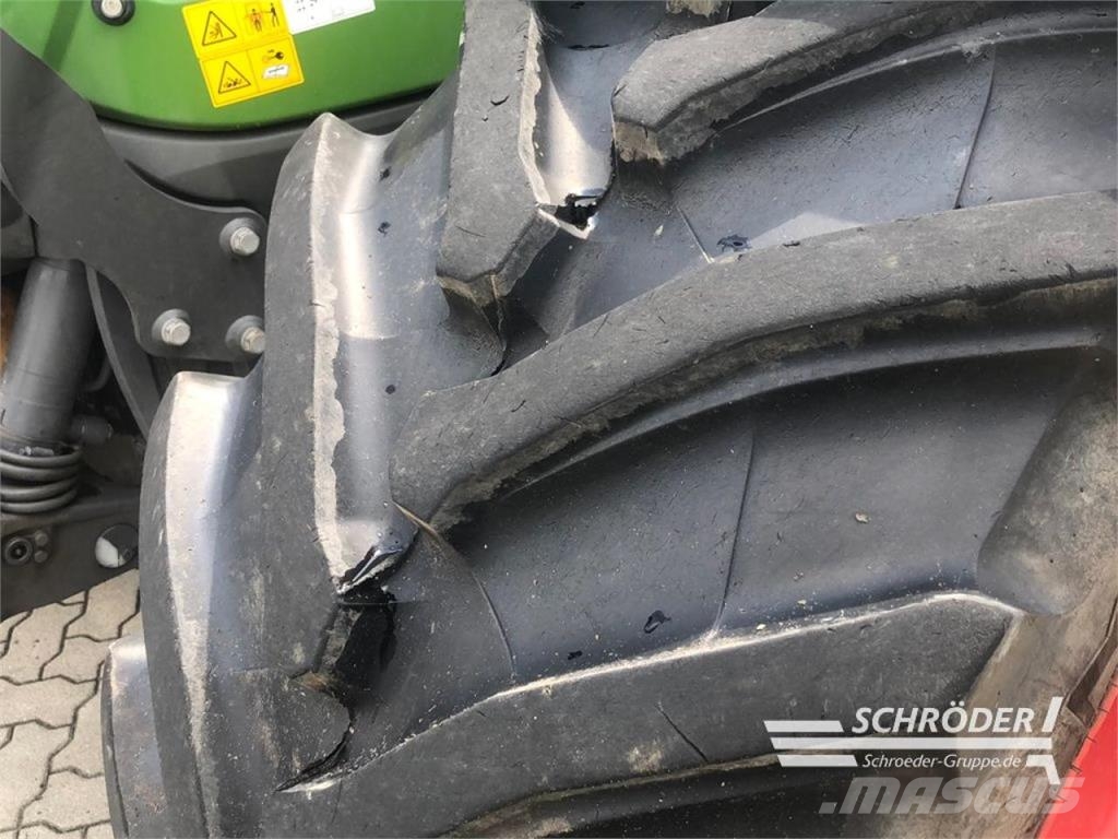 Fendt 724 VARIO GEN6 PROFI PLUS Traktoriai