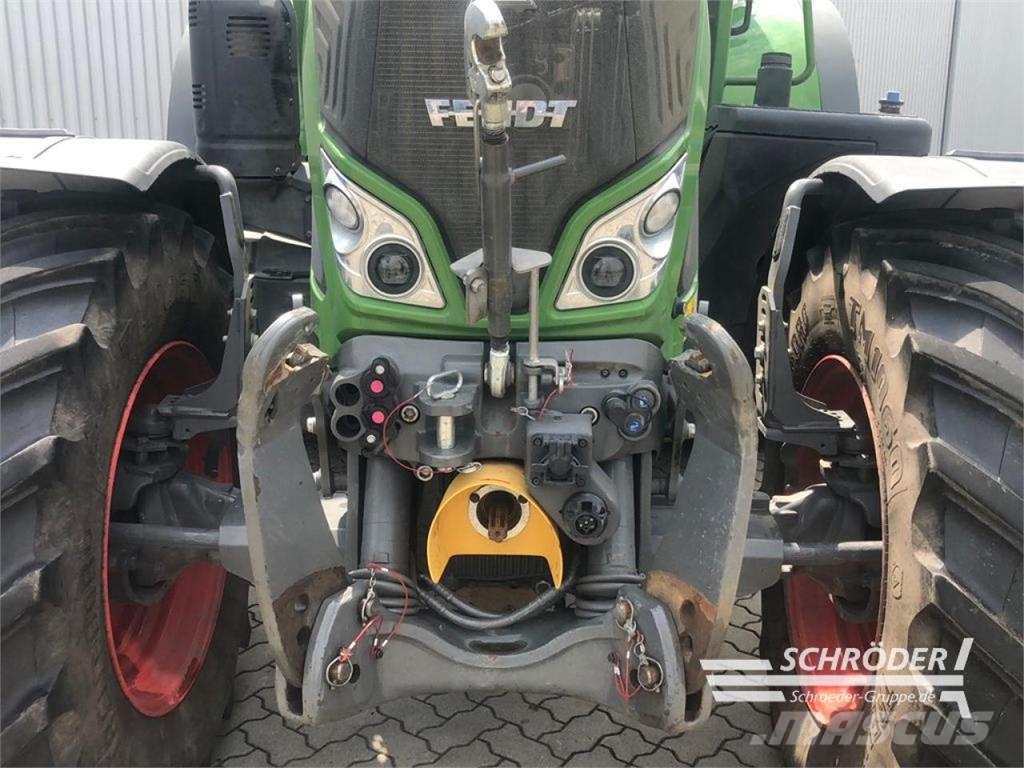 Fendt 724 VARIO GEN6 PROFI PLUS Traktoriai
