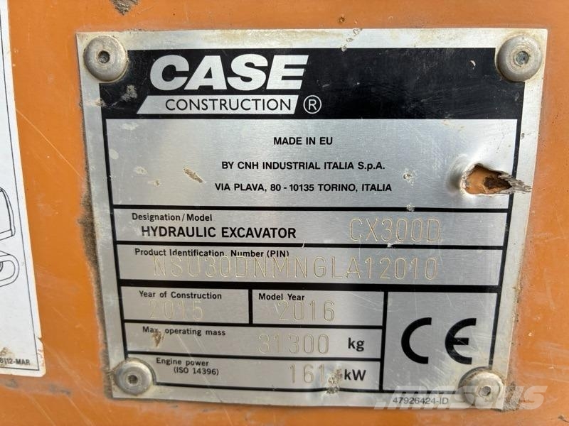 CASE CX300D حفارات زحافة