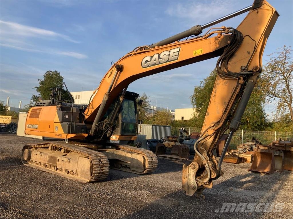 CASE CX300D Raupenbagger
