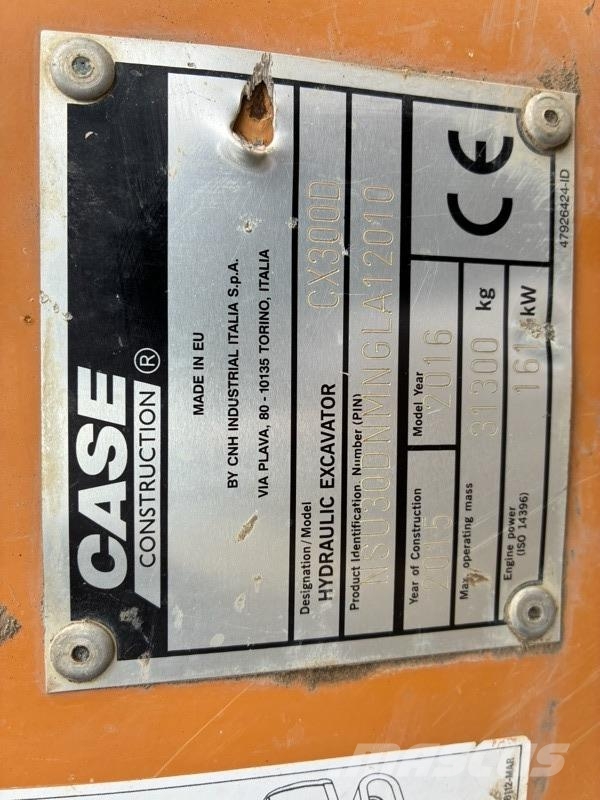 CASE CX300D Raupenbagger