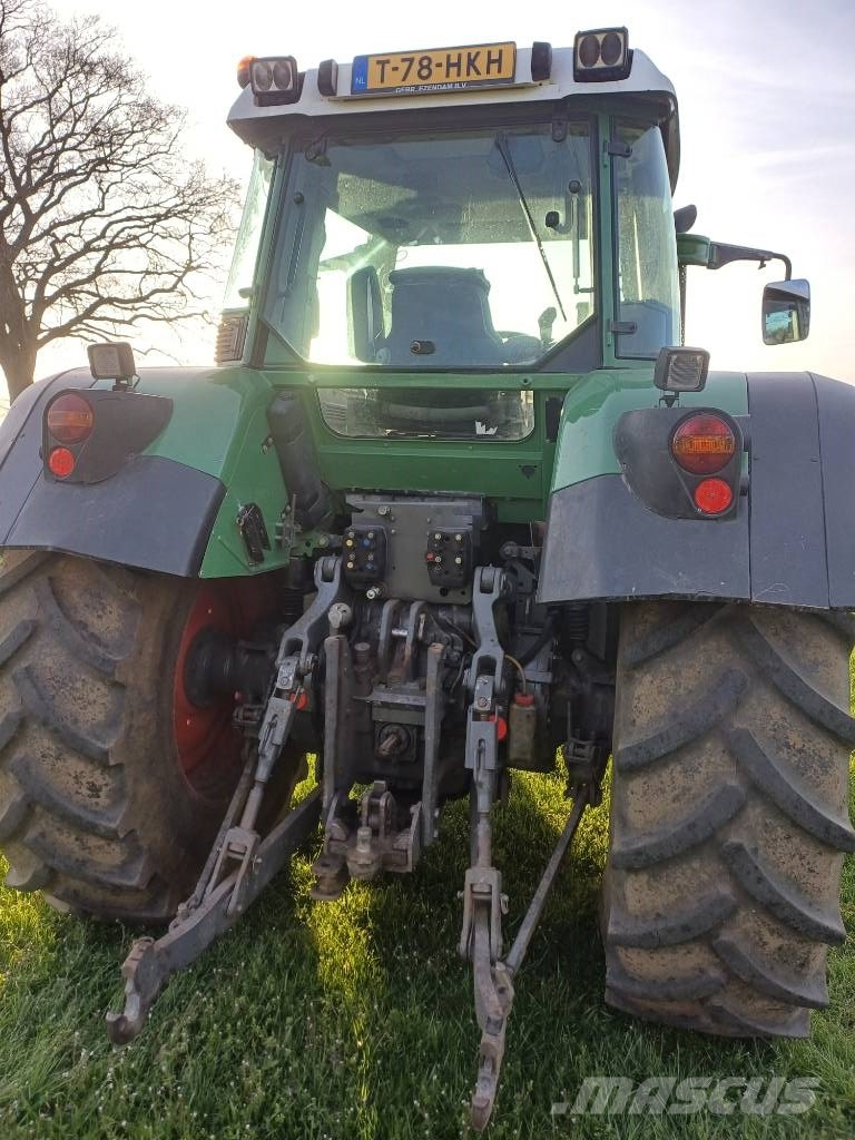 Fendt 712 Vario Traktorer