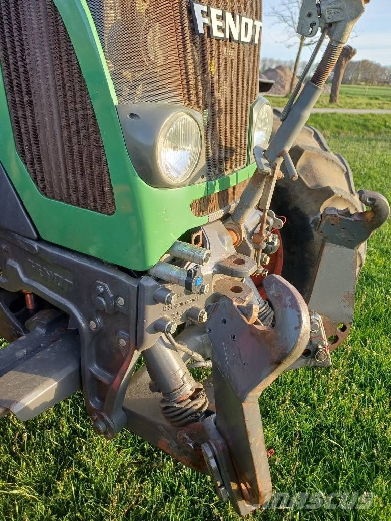 Fendt 712 Vario Traktorer
