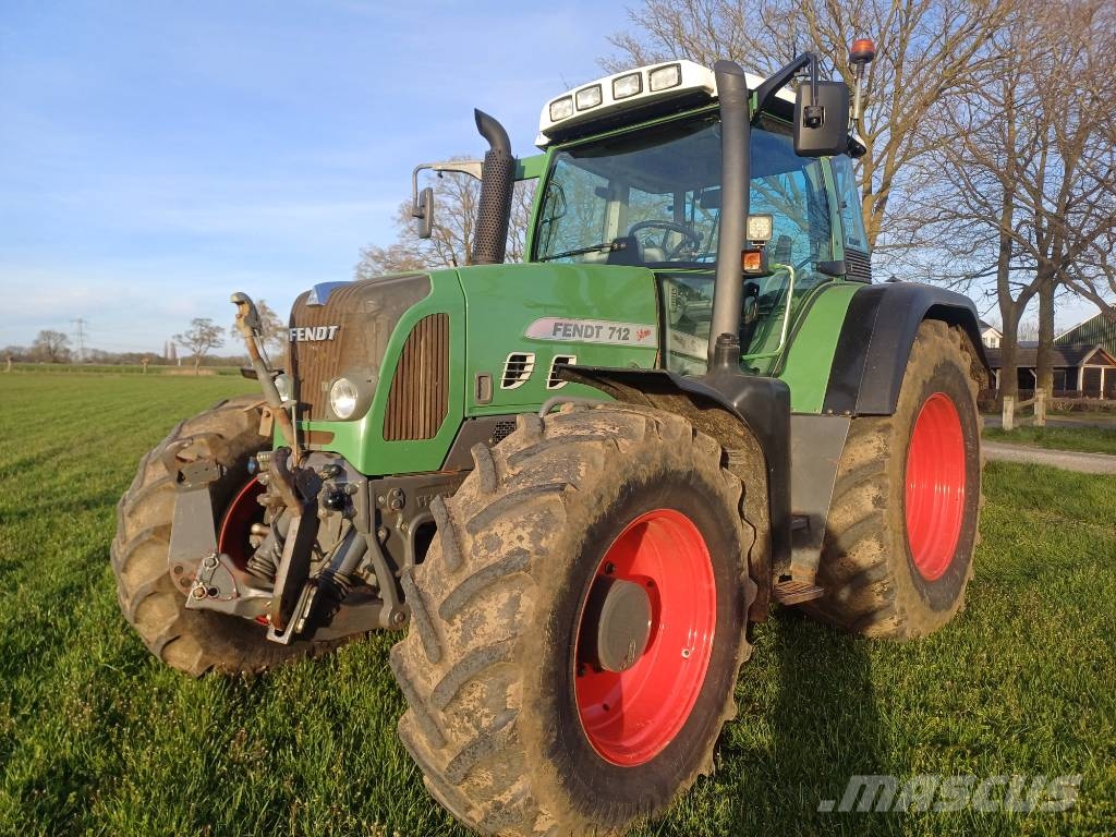 Fendt 712 Vario Traktorer