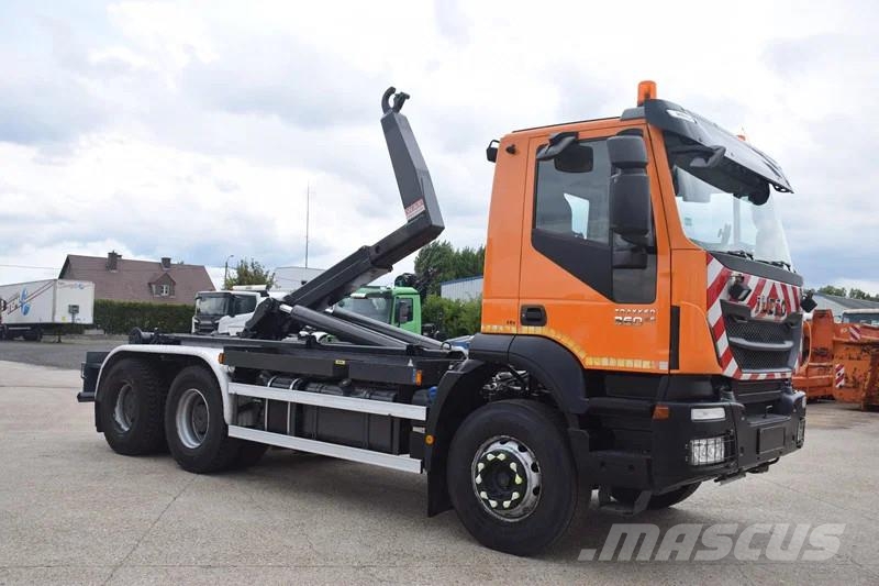 Iveco Trakker 360 شاحنات الرافعات الخطافية