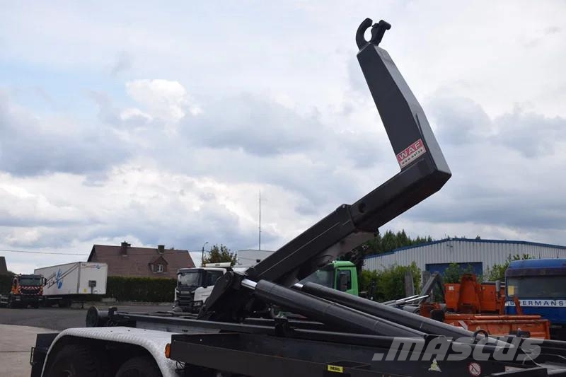 Iveco Trakker 360 شاحنات الرافعات الخطافية