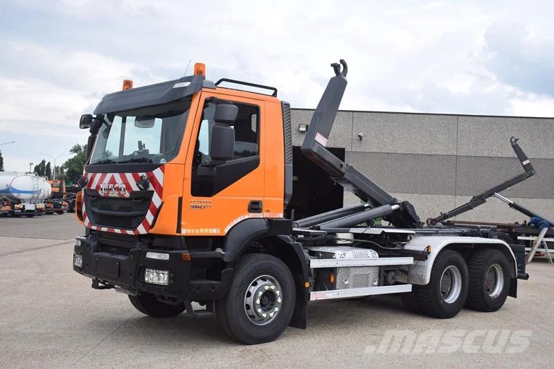 Iveco Trakker 360 شاحنات الرافعات الخطافية
