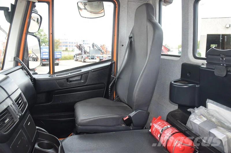 Iveco Trakker 360 شاحنات الرافعات الخطافية