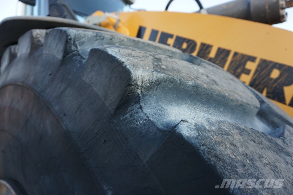 Liebherr L 586 Xpower Utovarivači na točkove