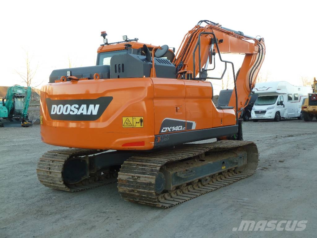 Doosan DX140LC-5 حفارات زحافة