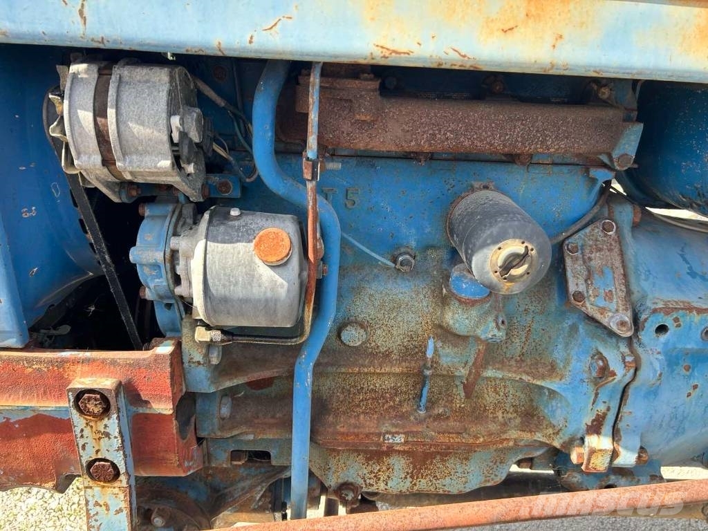Ford 6600 Tractors