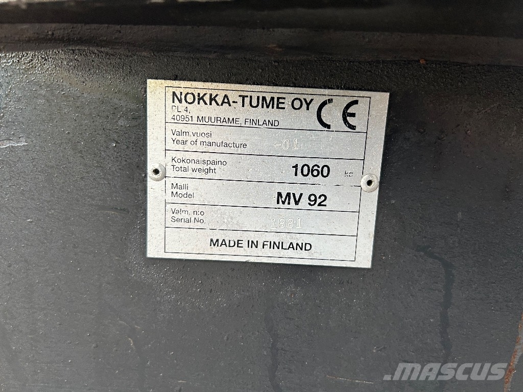 Hakki HK 3266H + MV 92 metsäkuormainpaketti مقطورات تحريج