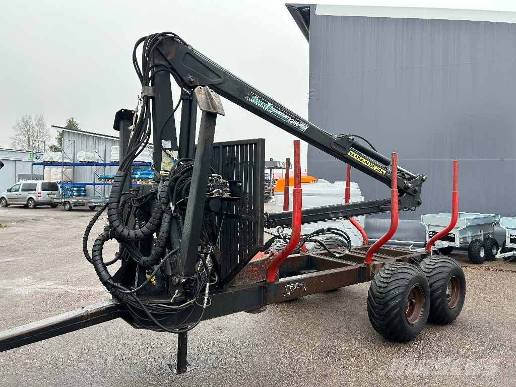 Hakki HK 3266H + MV 92 metsäkuormainpaketti مقطورات تحريج