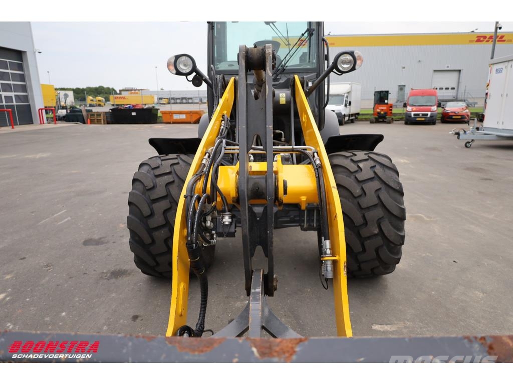 New Holland W80C Wiellader BY 2021 Cargadoras sobre ruedas