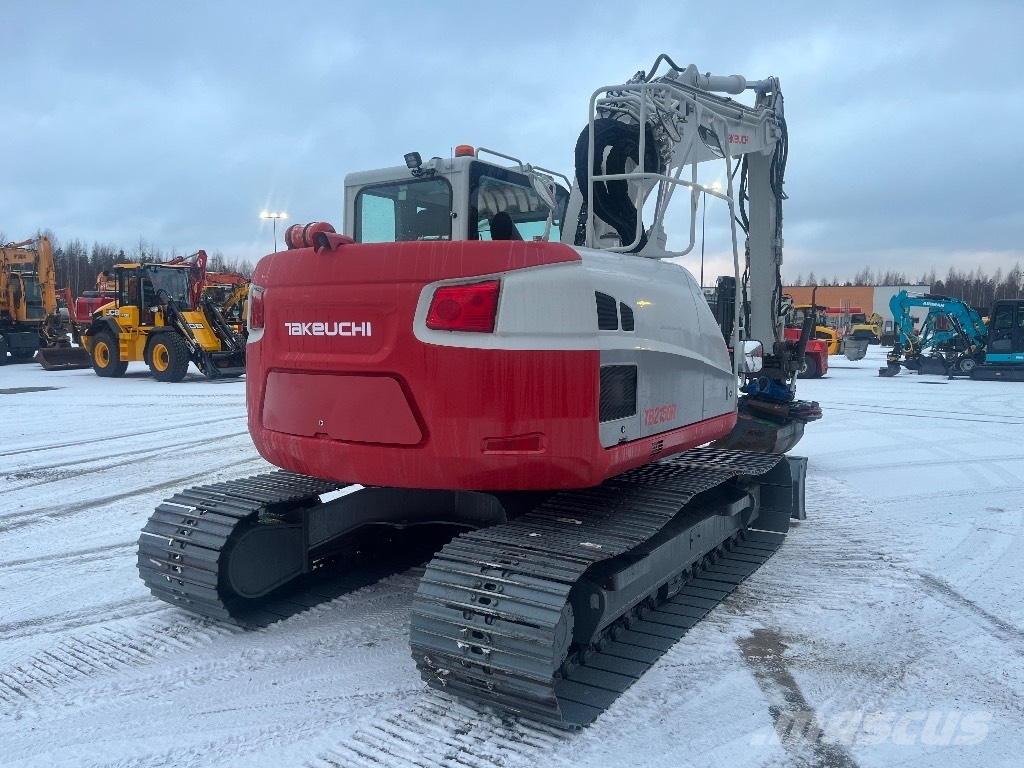 Takeuchi TB 2150 R / Pyörittäjä, Pihdit, Rasvari, Lämmitin Pelle sur chenilles