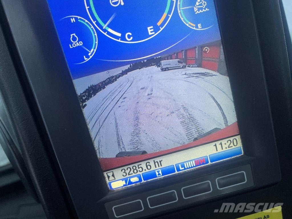 Takeuchi TB 2150 R / Pyörittäjä, Pihdit, Rasvari, Lämmitin Pelle sur chenilles