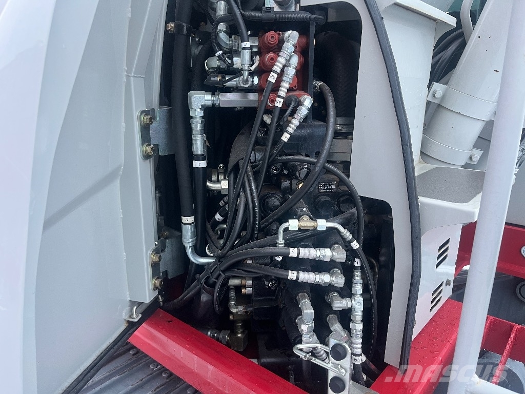 Takeuchi TB 2150 R / Pyörittäjä, Pihdit, Rasvari, Lämmitin Pelle sur chenilles