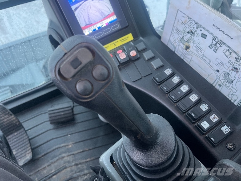 Takeuchi TB 2150 R / Pyörittäjä, Pihdit, Rasvari, Lämmitin Pelle sur chenilles
