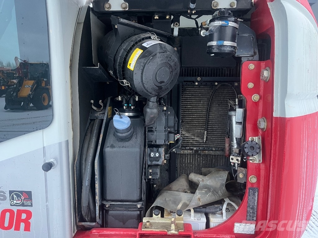 Takeuchi TB 2150 R / Pyörittäjä, Pihdit, Rasvari, Lämmitin Pelle sur chenilles