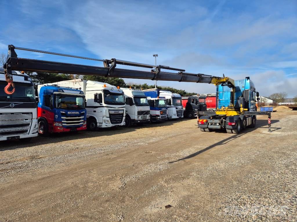 DAF XF 510 6x2 //Crane Fassi 275 - Year 2017 // Camiones grúa