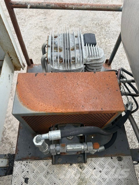 Acmar ACMAR 517F Repandeuse A Bitume Bitumen sprayers