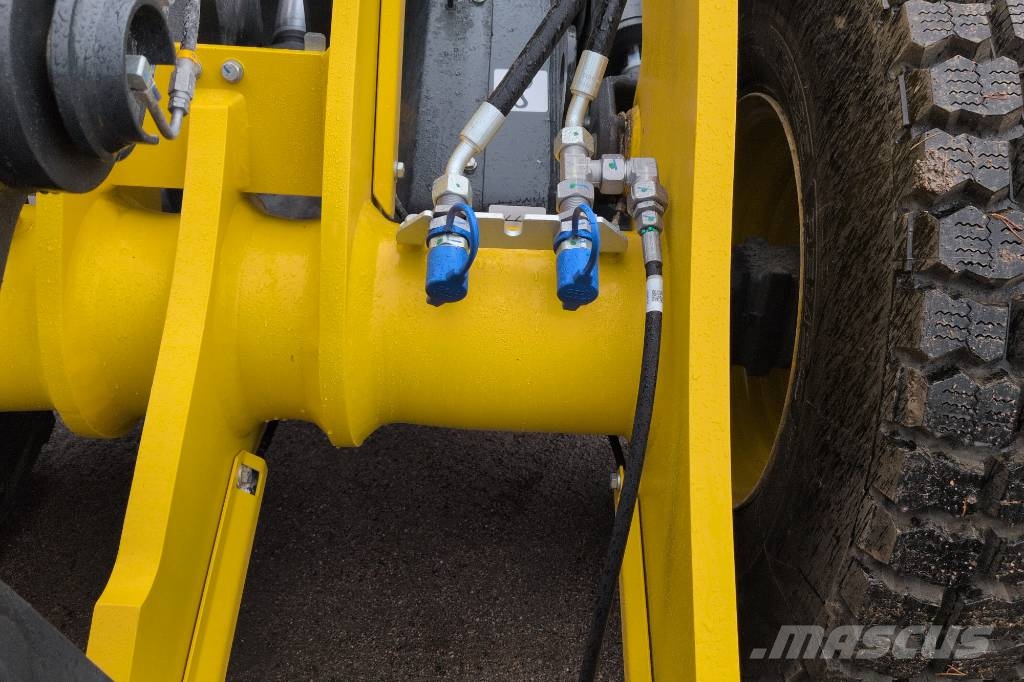 Komatsu WA 170M-11 DEMO Hjullastare Pale gommate