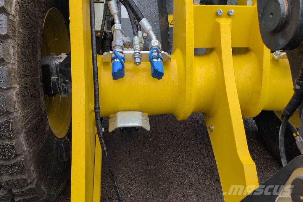Komatsu WA 170M-11 DEMO Hjullastare Pale gommate