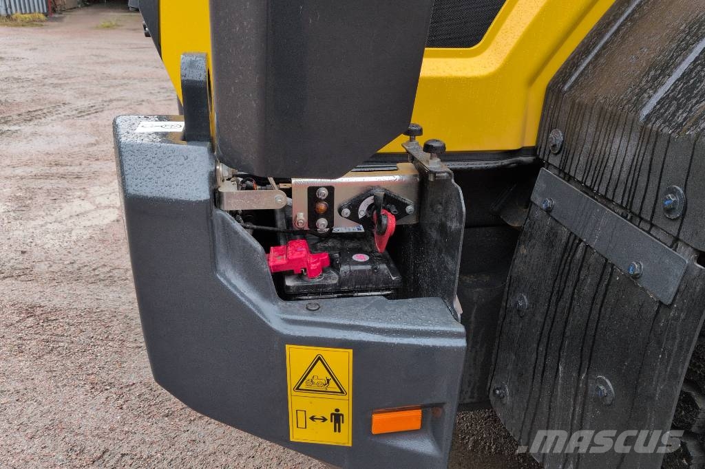 Komatsu WA 170M-11 DEMO Hjullastare Pale gommate