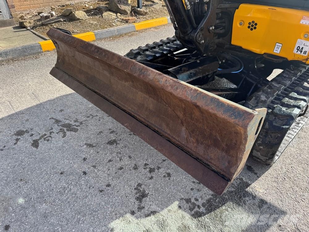JCB 36C-1 - CONSIGNED TO TCH JCB AUCTION Miniescavatori