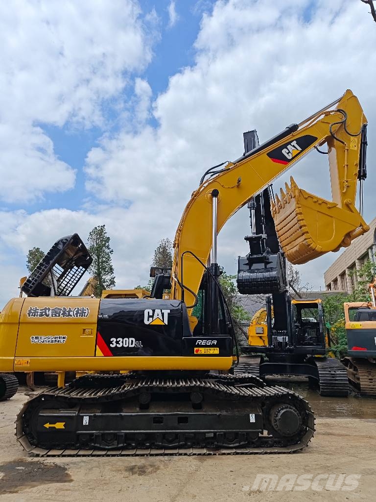CAT 330 D Vikšriniai ekskavatoriai