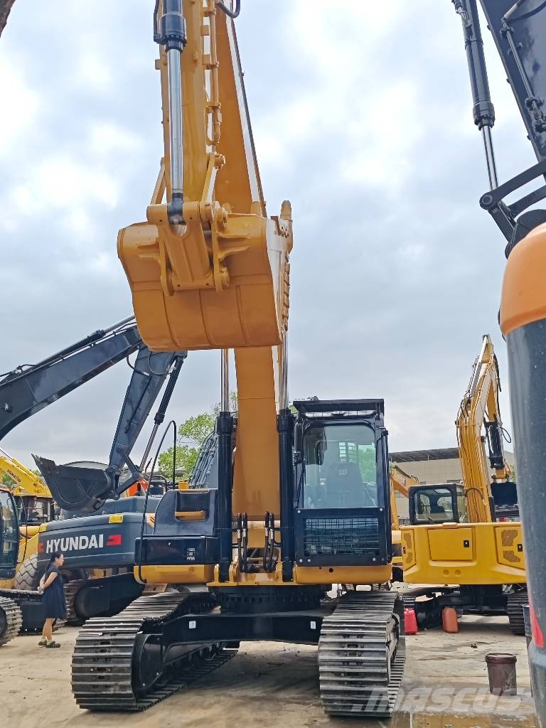 CAT 330 D Vikšriniai ekskavatoriai