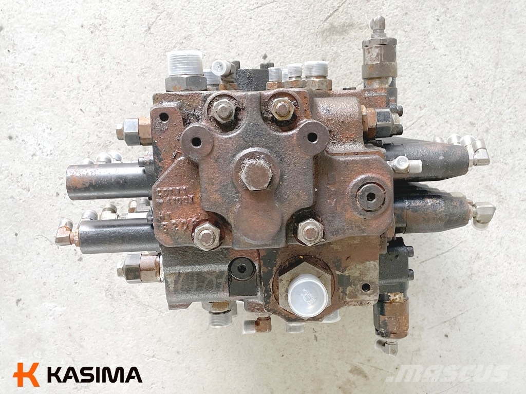 JCB JS130LC Hydraulic Distributor Hidraulikos įrenginiai