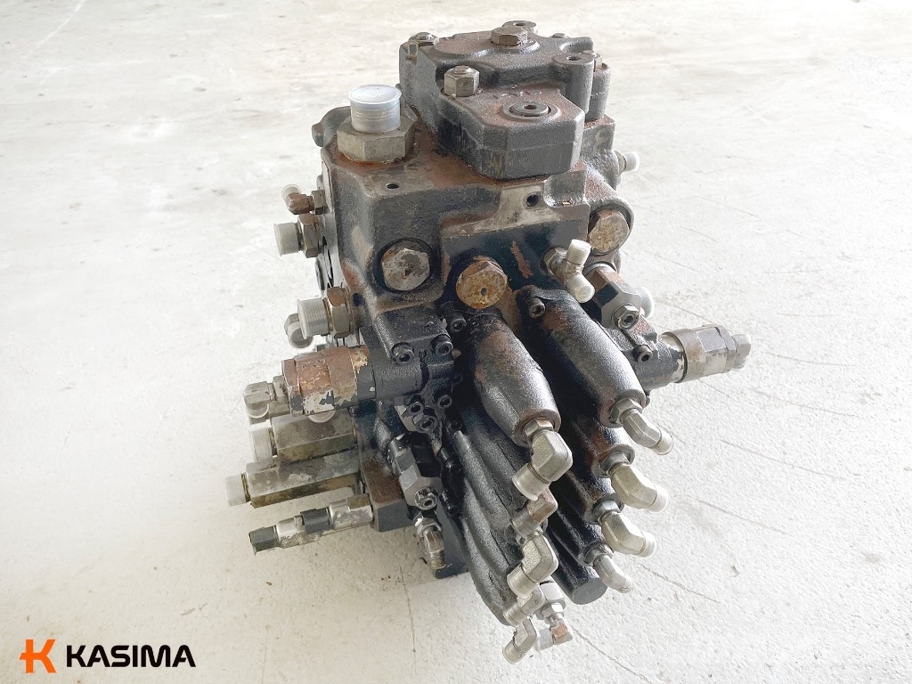 JCB JS130LC Hydraulic Distributor Hidraulikos įrenginiai