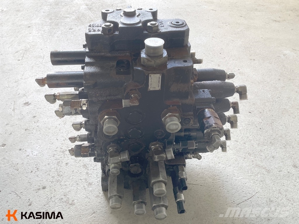 JCB JS130LC Hydraulic Distributor Hidraulikos įrenginiai