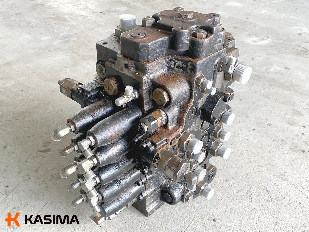 JCB JS130LC Hydraulic Distributor Hidraulikos įrenginiai