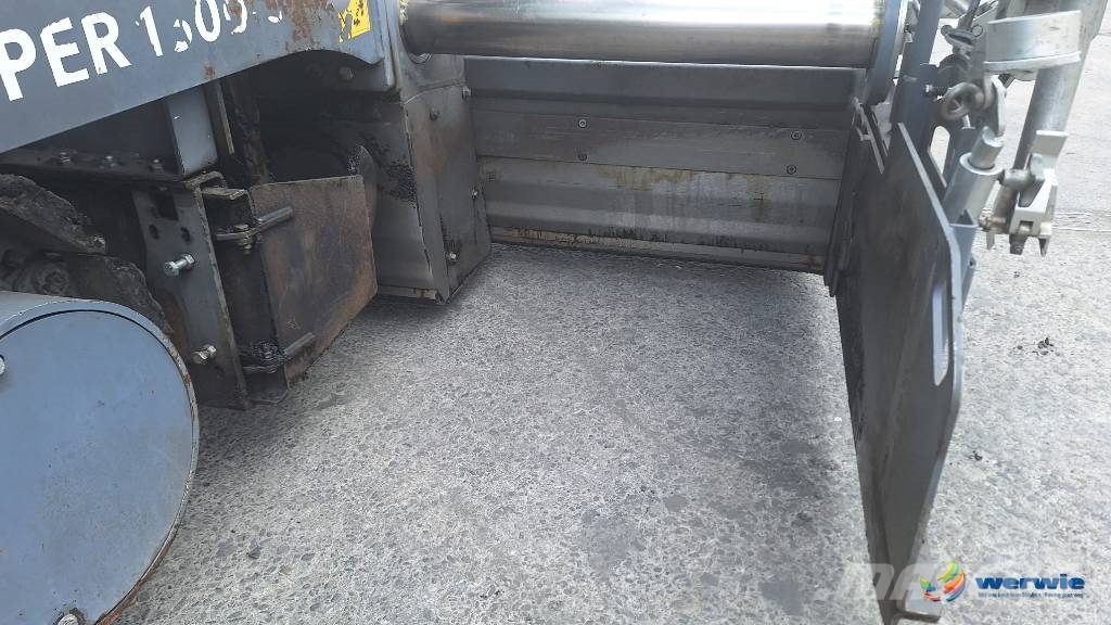 Vögele SUPER 1300-3i 其他路面施工机械