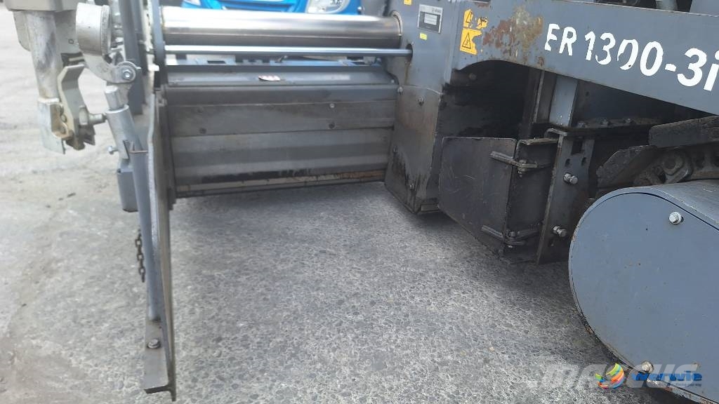 Vögele SUPER 1300-3i 其他路面施工机械