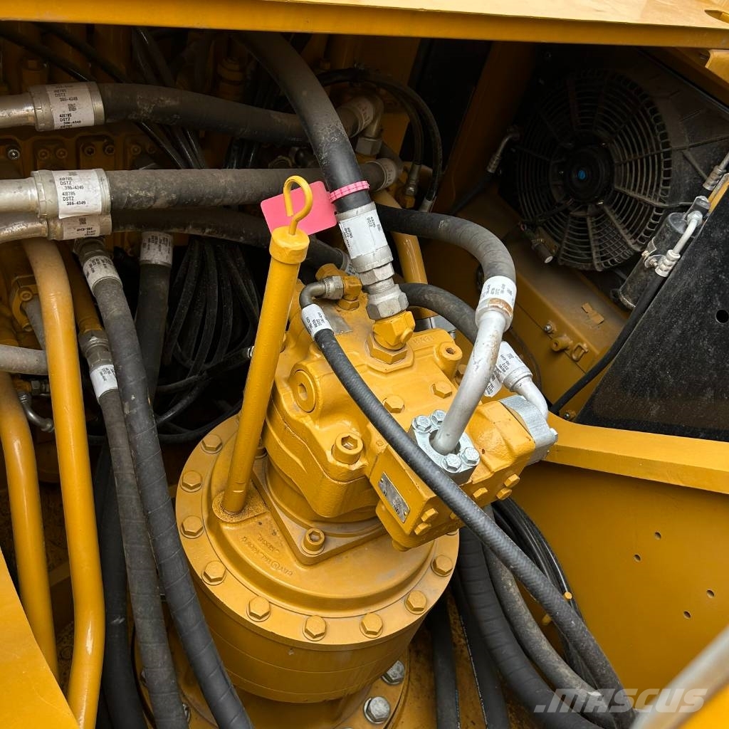 CAT 329D Roomikekskavaatorid